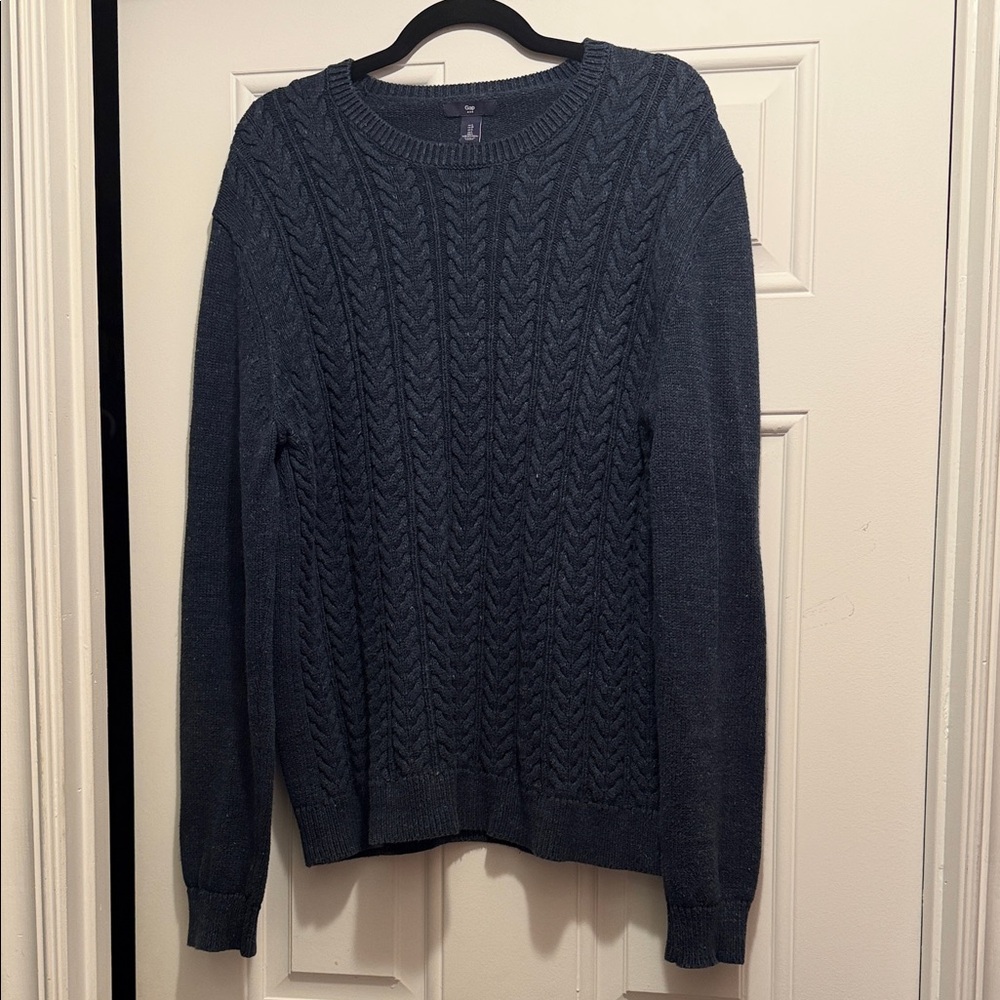 Classic Gap Men's Cable Knit Sweater - Dark Blue